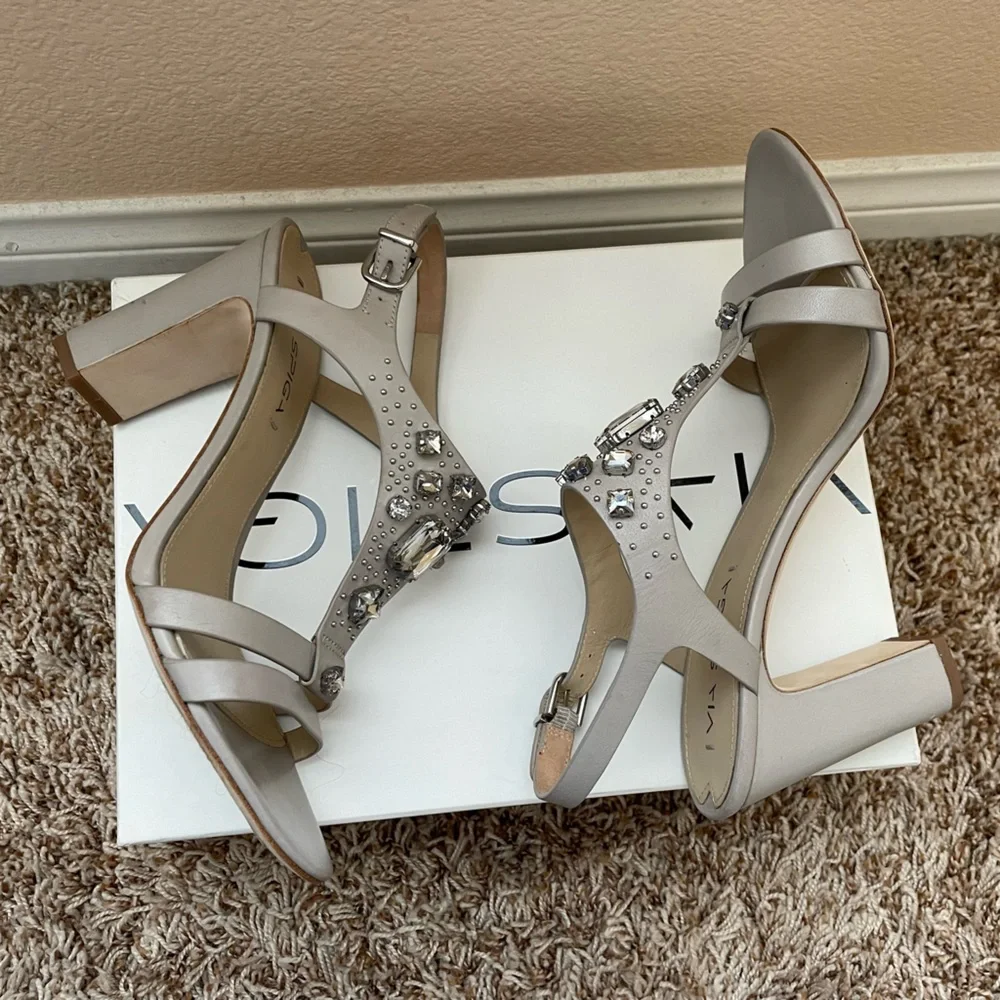 Via Spiga Sandals. - Picture 9 of 14